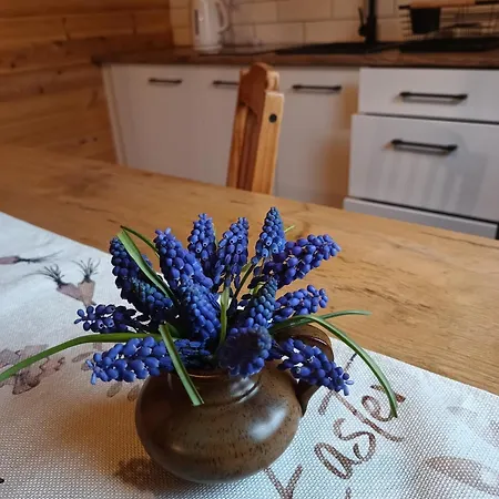 Na Rozdrozu * ואלים